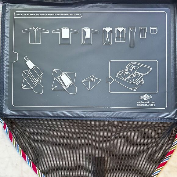 Eagle Creek Pack-It-System Folder 18 Garment Travel Organizer - Striped Set of 2 - Picture 7 of 9